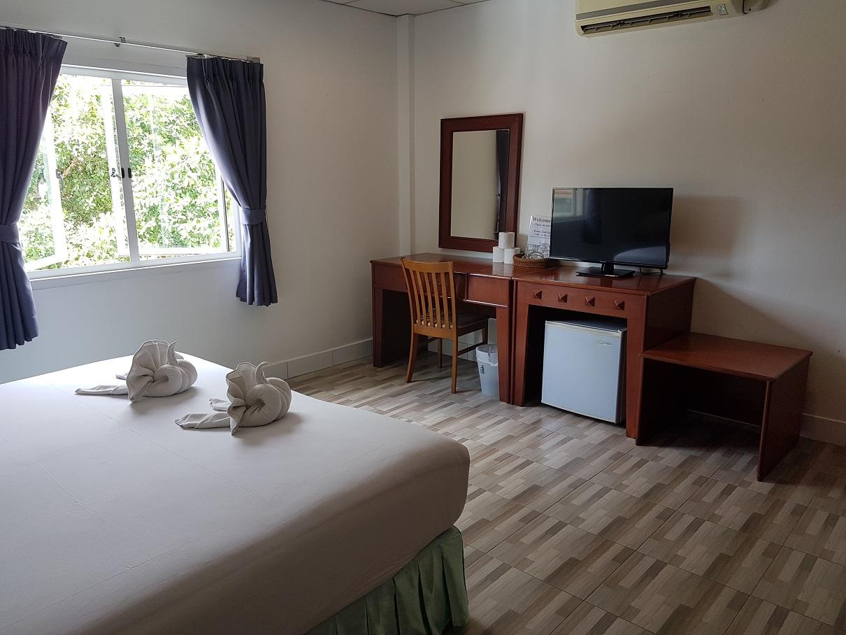 Welcome Inn Hotel @ Karon Beach. Single Room From Only 500 Baht Пхукет Экстерьер фото