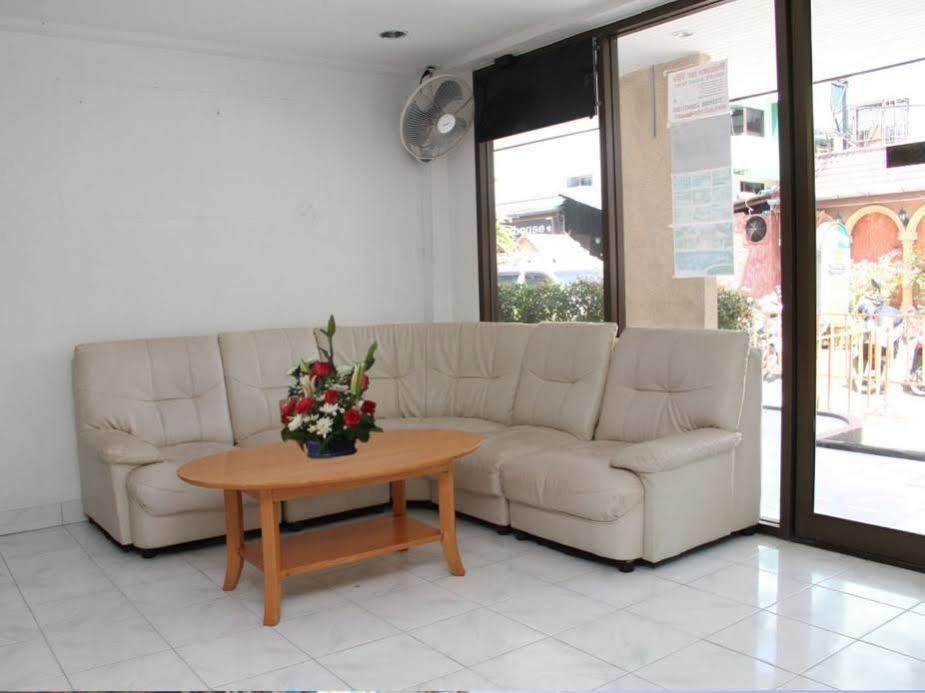 Welcome Inn Hotel @ Karon Beach. Single Room From Only 500 Baht Пхукет Экстерьер фото
