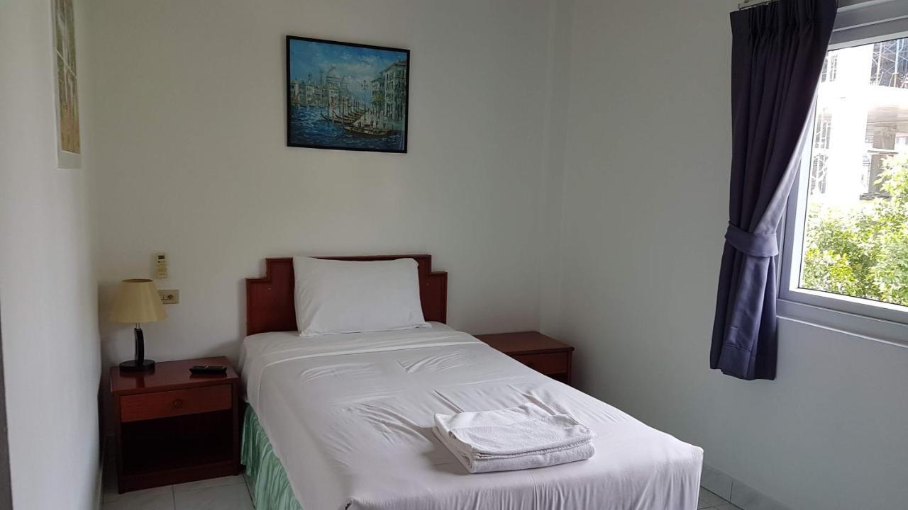 Welcome Inn Hotel @ Karon Beach. Single Room From Only 500 Baht Пхукет Экстерьер фото