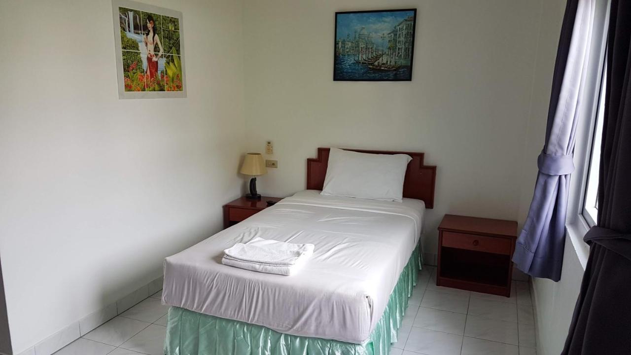 Welcome Inn Hotel @ Karon Beach. Single Room From Only 500 Baht Пхукет Экстерьер фото